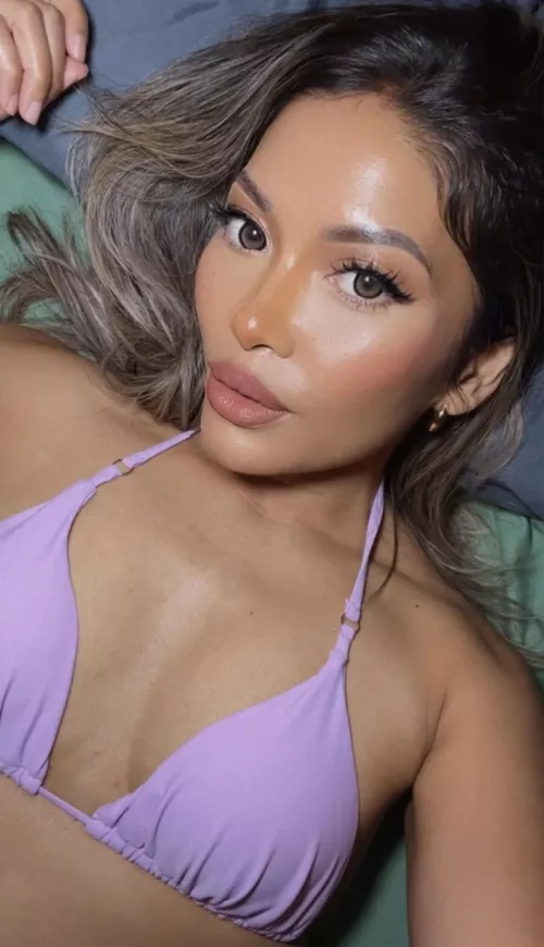 Describe me in one word? 💜