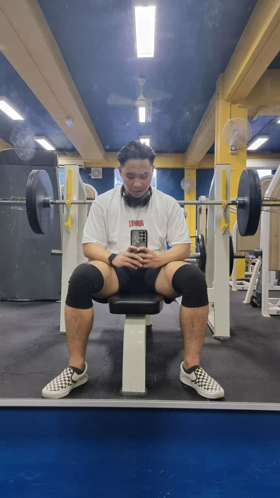 Do y'all prefer working out in the morning or at night?