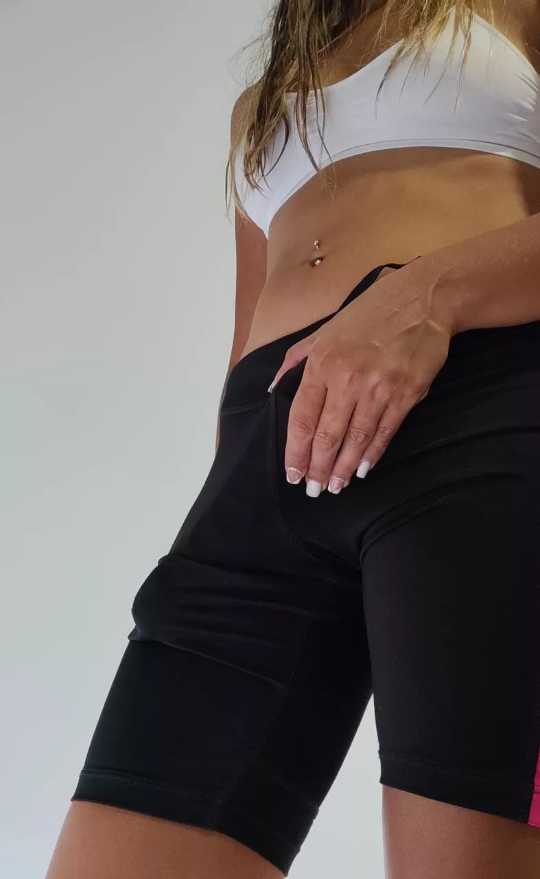 Do you still want to work out with me? I still have a surprise for you... although it may not be such a surprise anymore 🤭