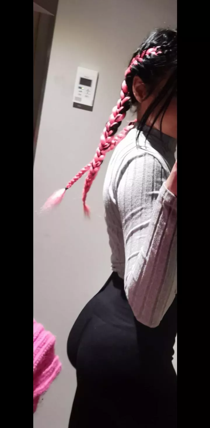 euro Neon hairstyle...