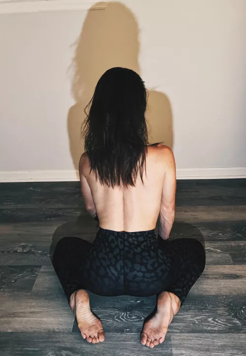 Hi, I’m new! Maybe you can give me some pointers on my posture?