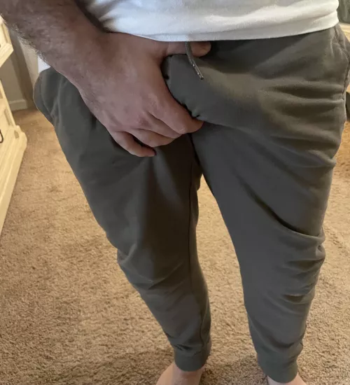 Hope you enjoy this thick handful. Pm me your thoughts