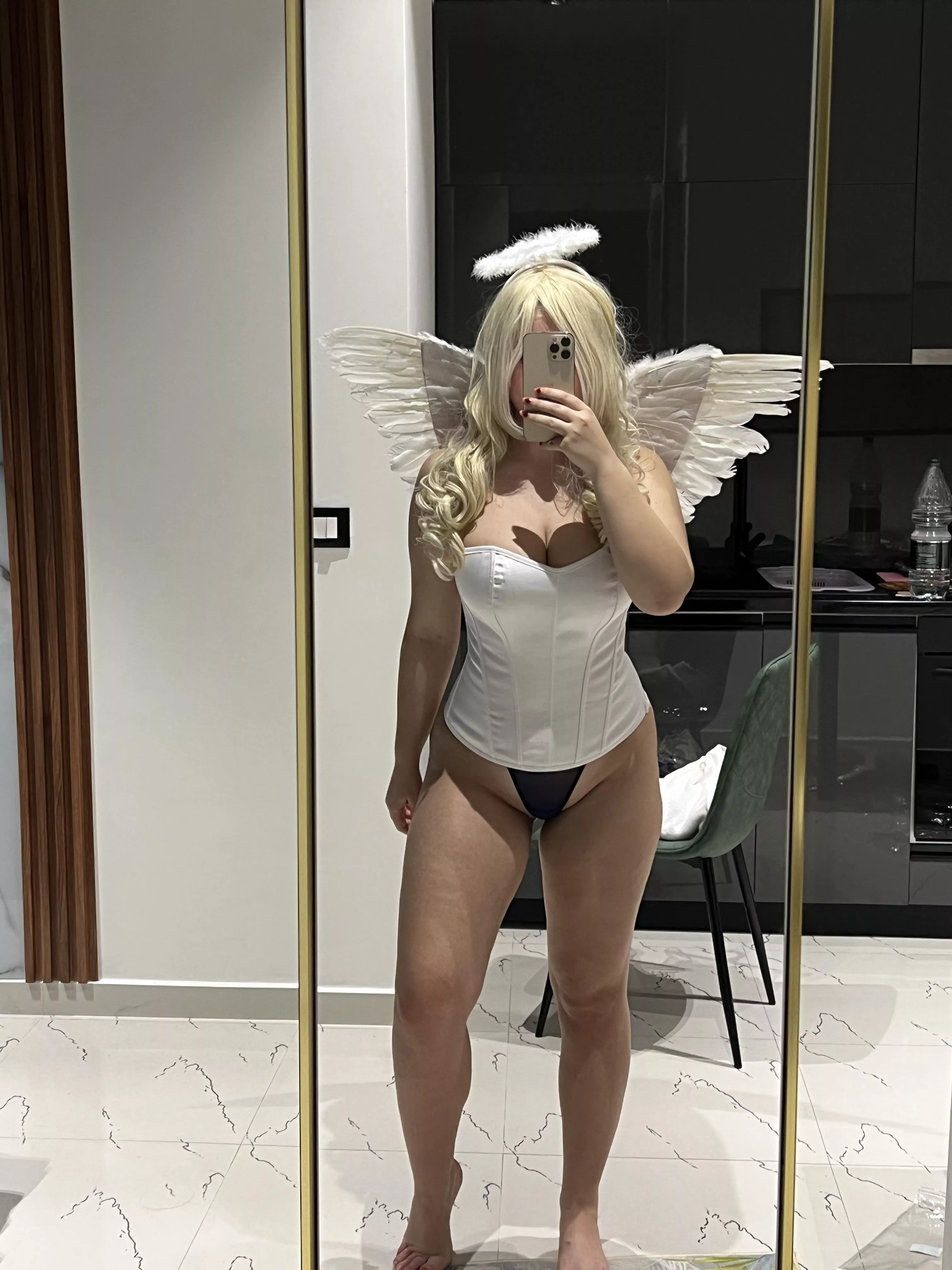 I think changing rooms are the best for a nude pic