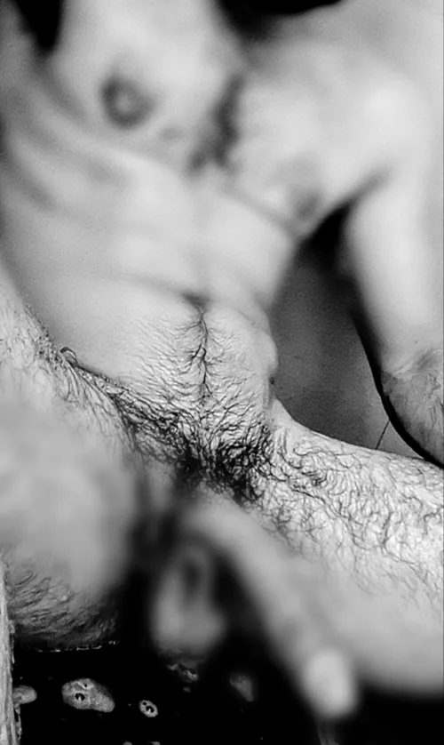 loads of free shower content😜