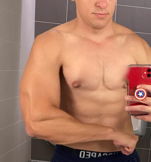 Love the post workout pump![M]