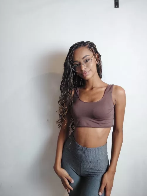 The right color combination on my pants and top