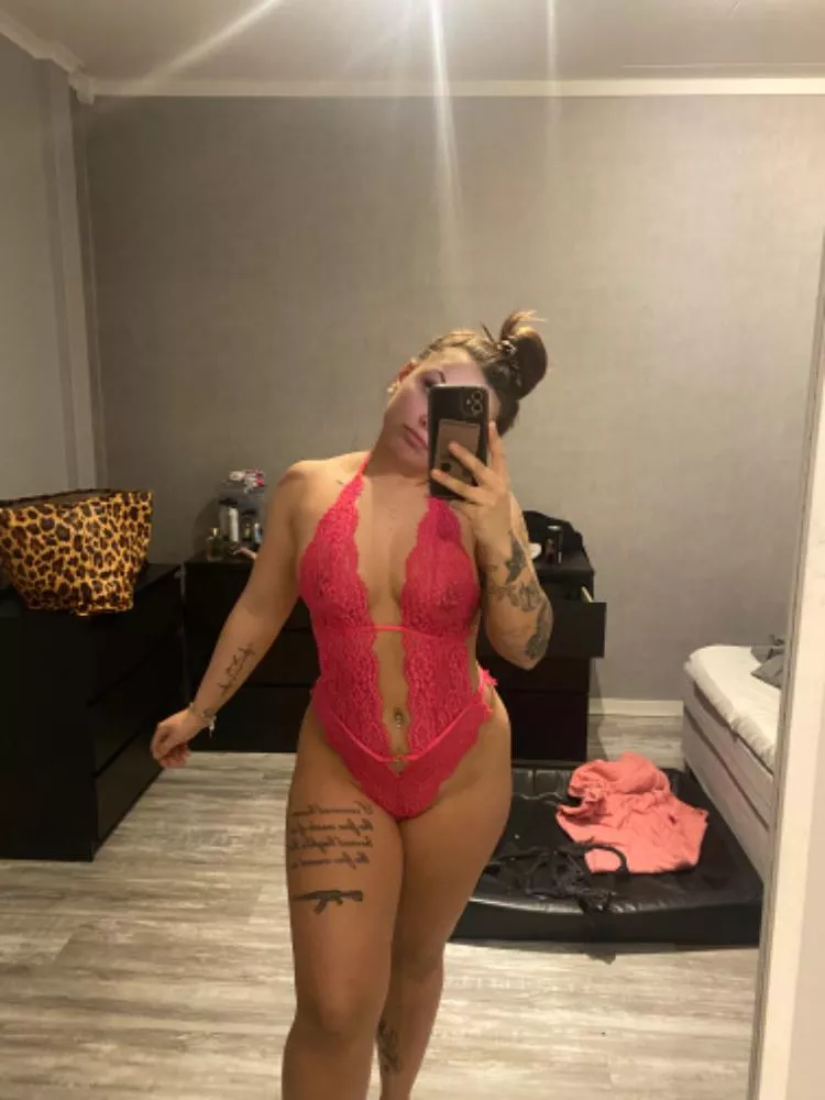 To the 10 stoners who like this I love you