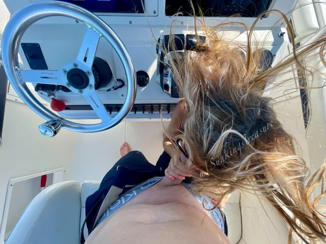 We love how smooth the boat planes at 4,000 RPM