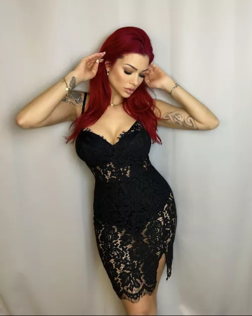 who would like to see what i wear under my summer dress