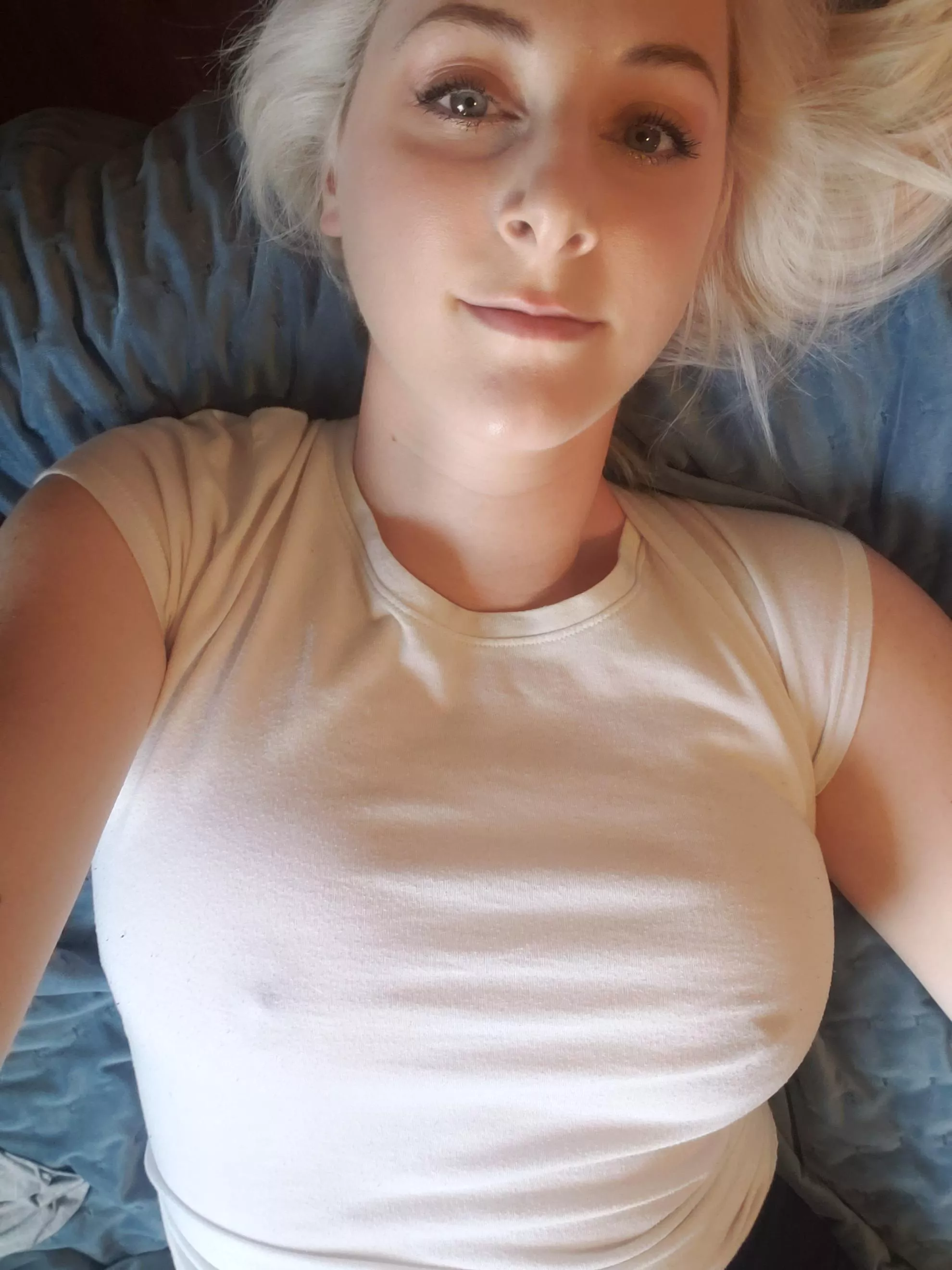 Would you wanna wake up next to me? ☺