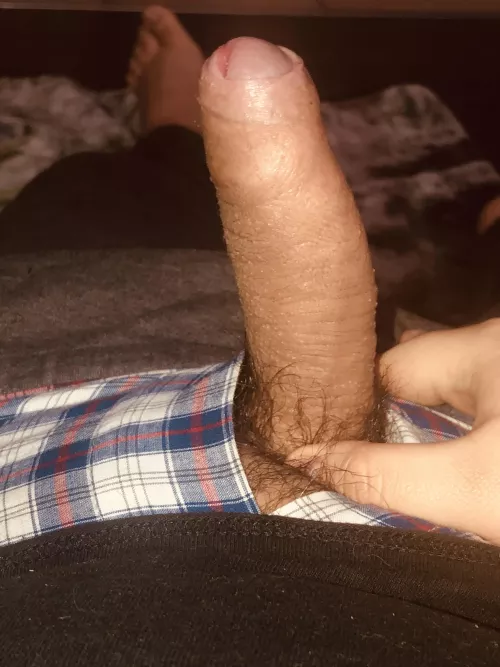 (19) Do you prefer it lean to the left, right, or inside you?