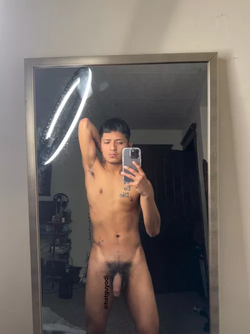 (19)Who wants this soft latino dick? 👅