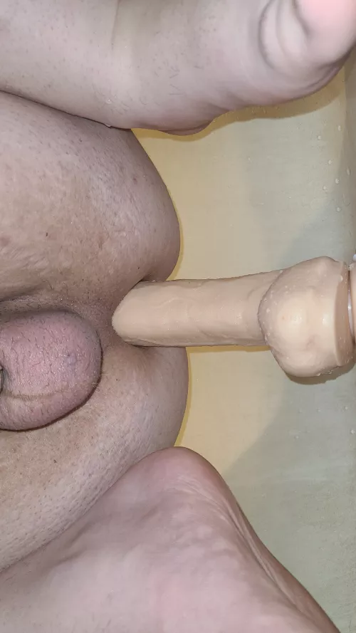 21: riding a 12in dildo hmu if you have a big dick, subslutridin