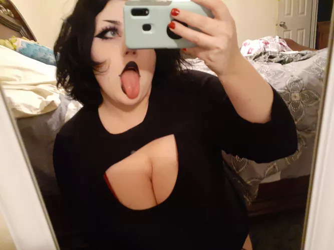 💜Awaiting cum🖤