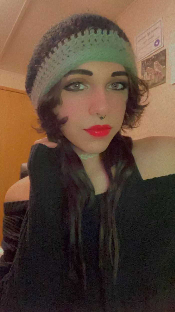 Bean bags are just boneless sofas 😌