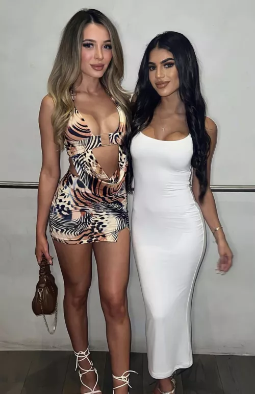 Blonde or brunette ?