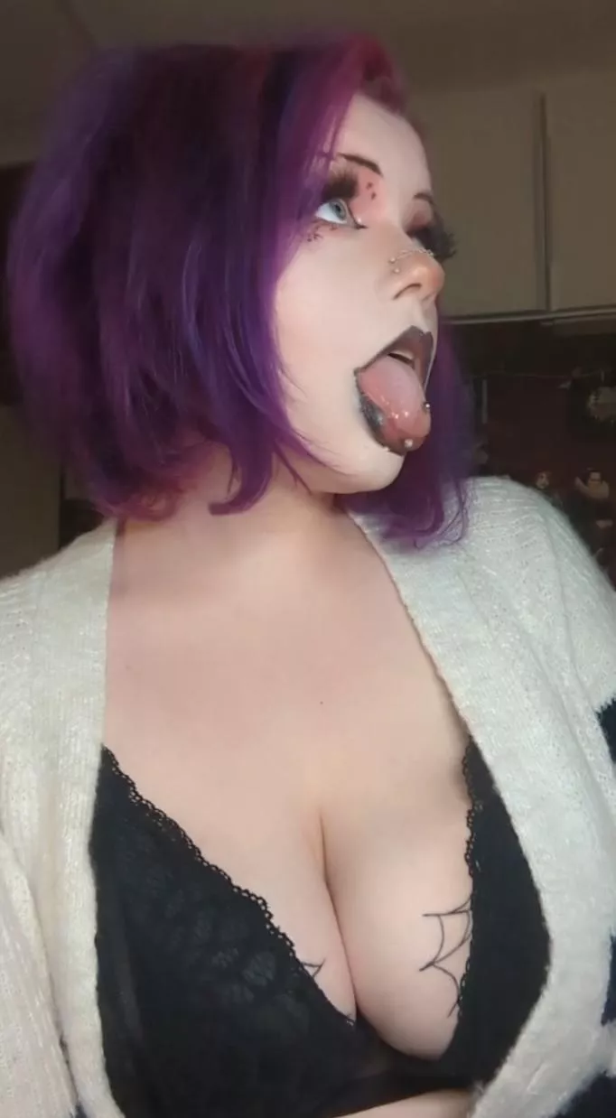 Does my bra class as a shirt? 🥺