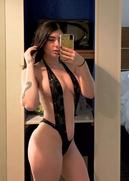 [Domme] Hit an arrow for an instant humiliation task.