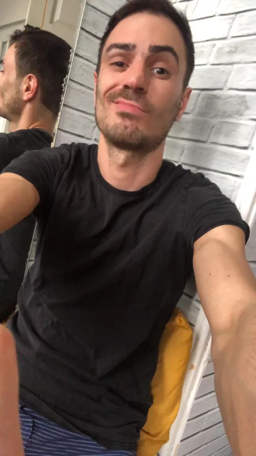 Hate when you feel that we are Friday but it’s still Thursday again! Grrrr