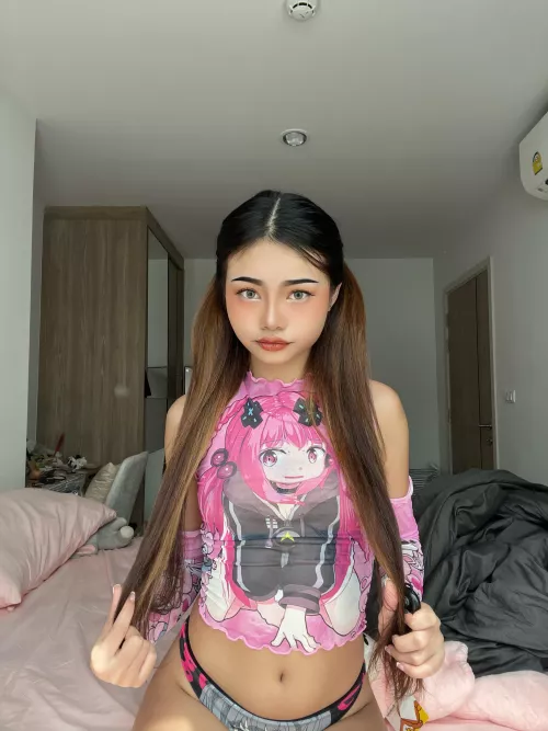 Hold my hair when you use my face