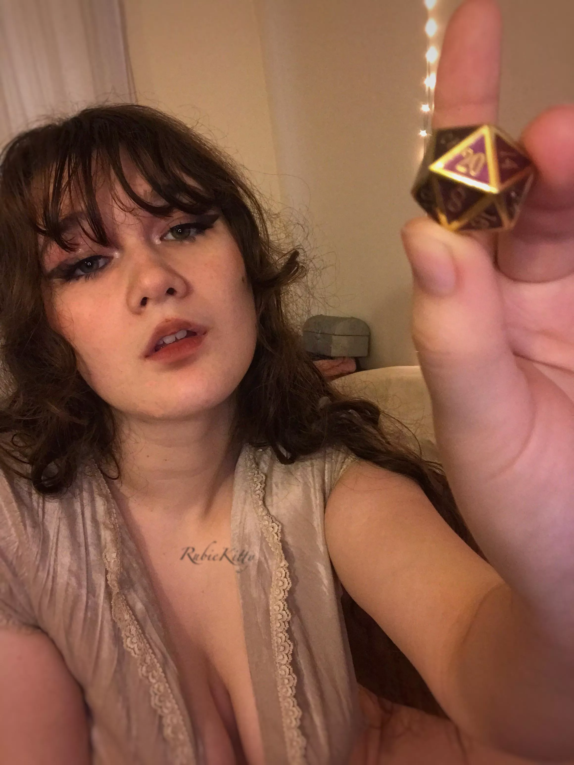 I rolled a nat 20 on a charisma check to seduce… now what?😜