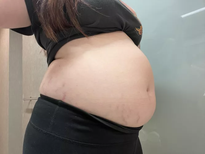 I’m ballooning 🐷 Should I keep gaining?