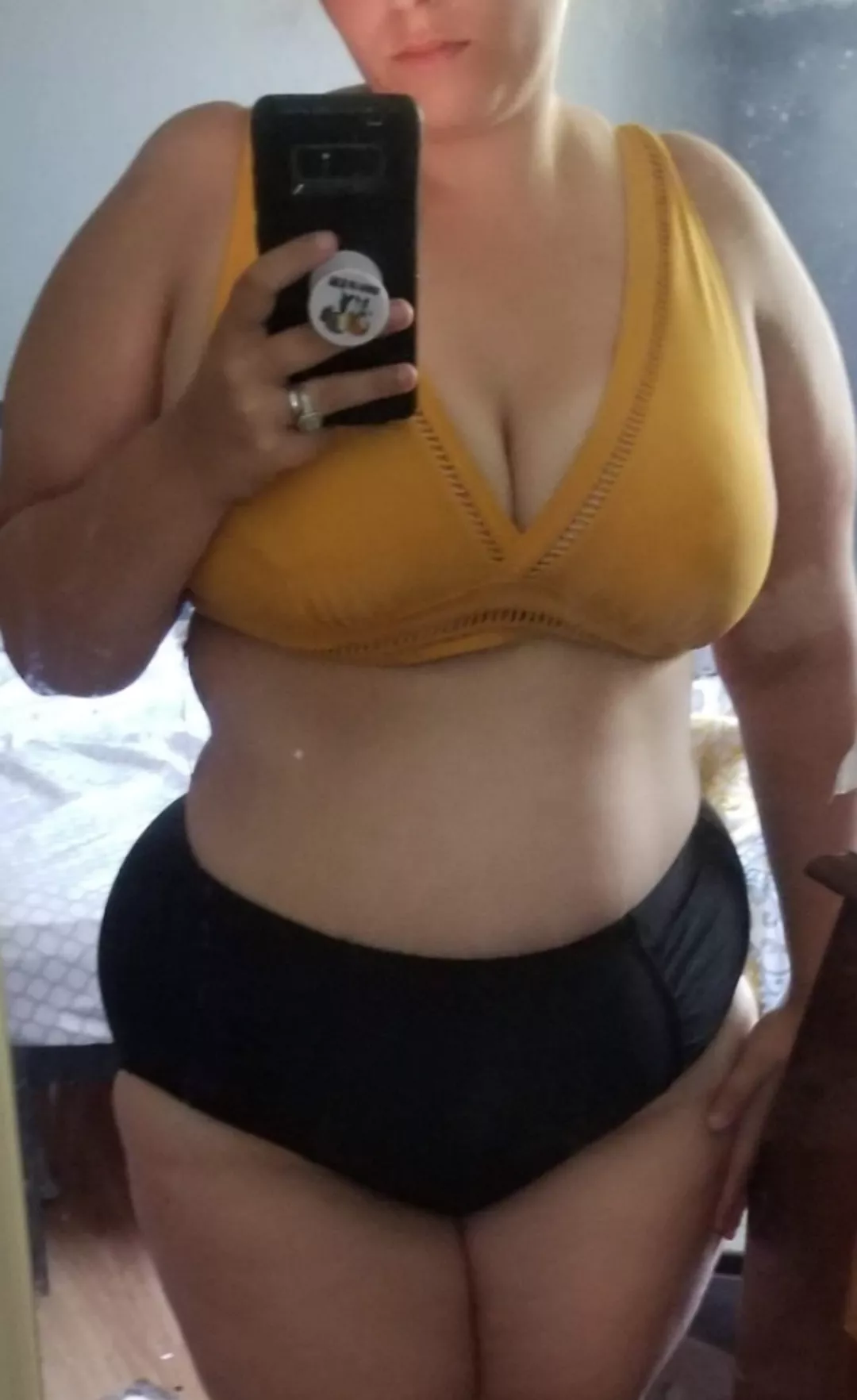 Join me in the hot tub, the bikini is coming off 😉