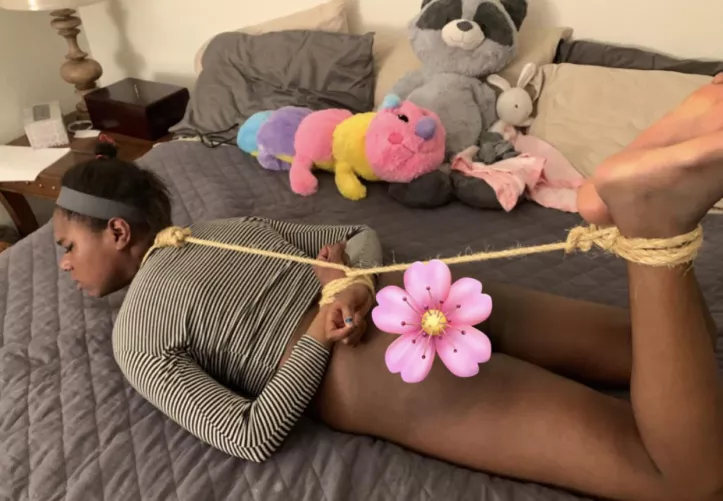pov: you find me on ur bed tied up like this, wyd?