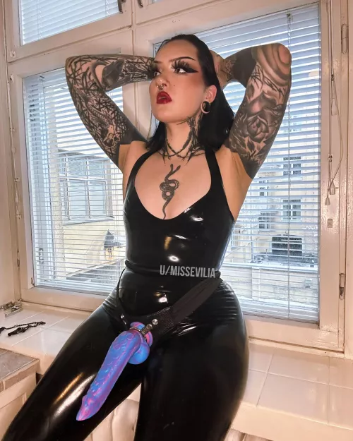 ready to stretch your holes