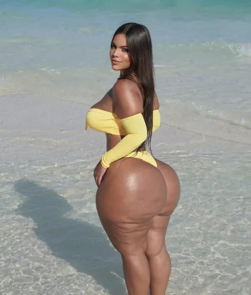 That ass would do some real hot damage