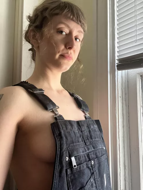 The face I give my bangs when it’s time for a trim✂️