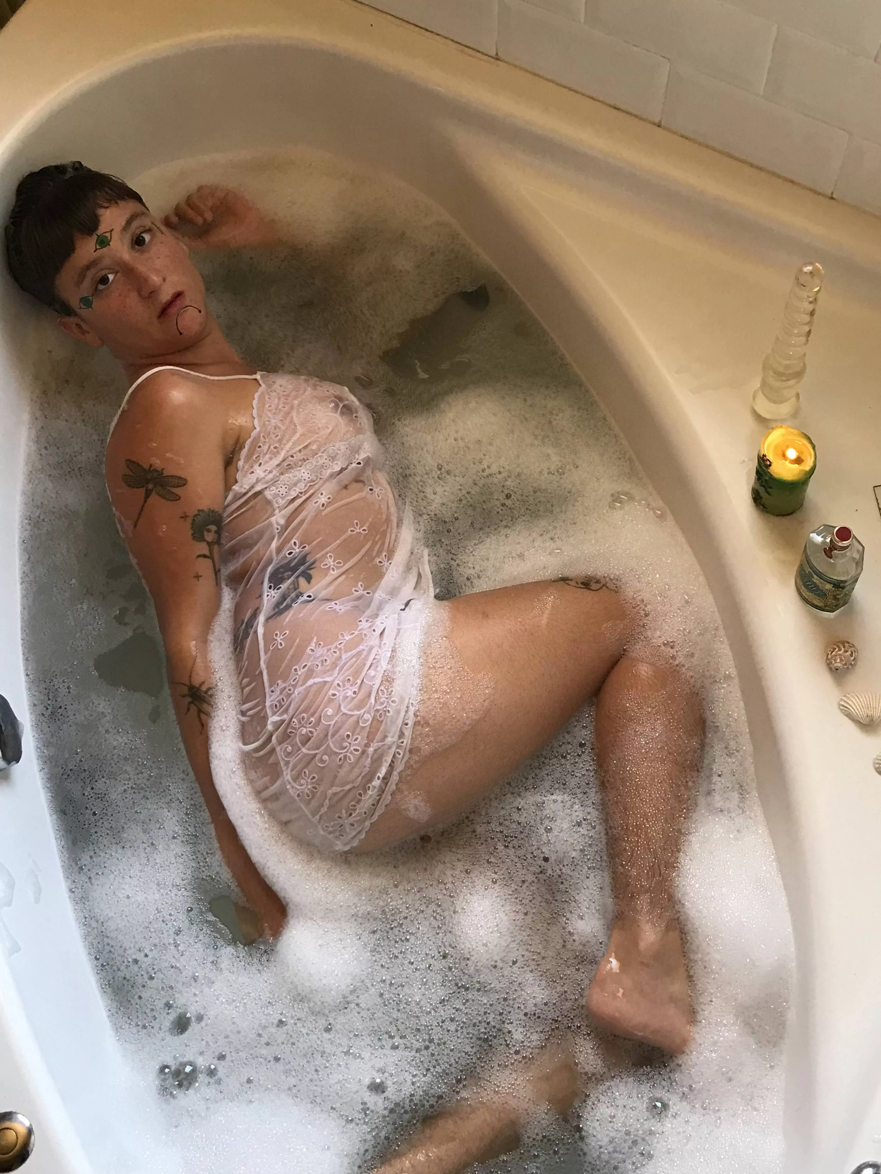 This bath is a bit small for the both of us, but I can think of ways we can save space