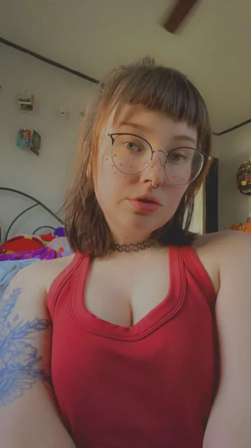 Who wants to be my little pet? ❤️❤️❤️