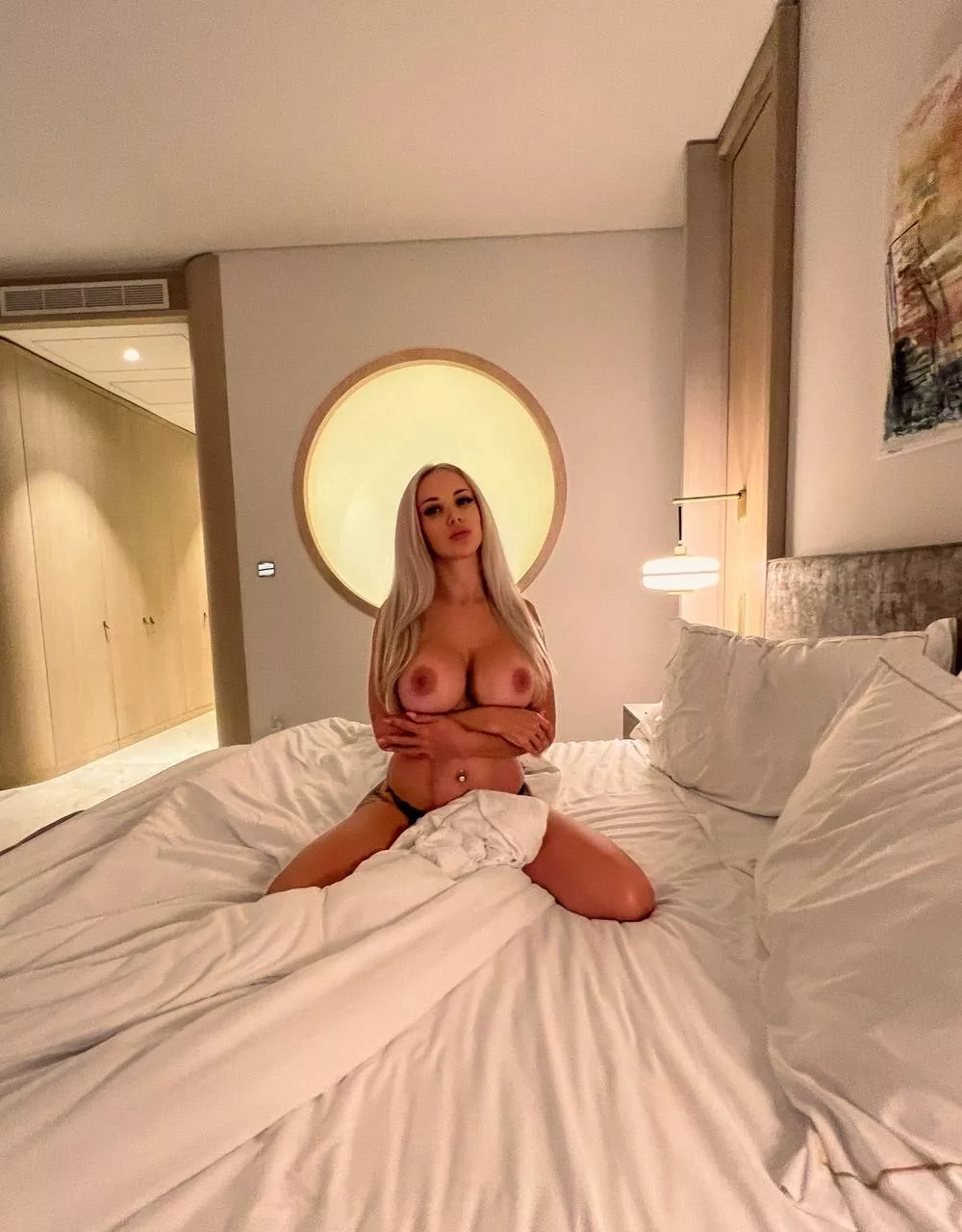 Would you marry me, a bed is attached...