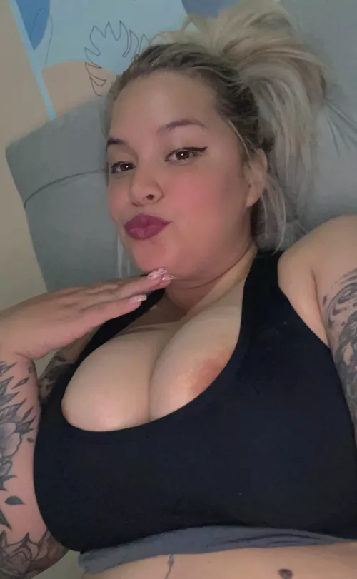 You love my big boobs? 😻😻