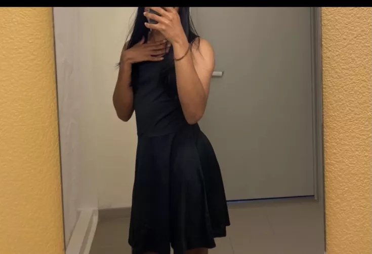 [23M4M] I am a Black Femboy in Cleveland looking for a White Jock to use me. I love BWC and want to submit to a White Man. More specifically, I would love if a White MAGA guy took advantage of me. I’d ideally want to be a personal cock slut. My pics ar