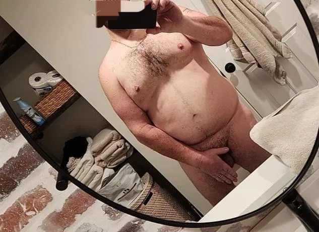 [43] Mmmmmm Friiiday