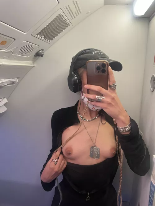 Are small boobs and nipple piercings are good combo ?