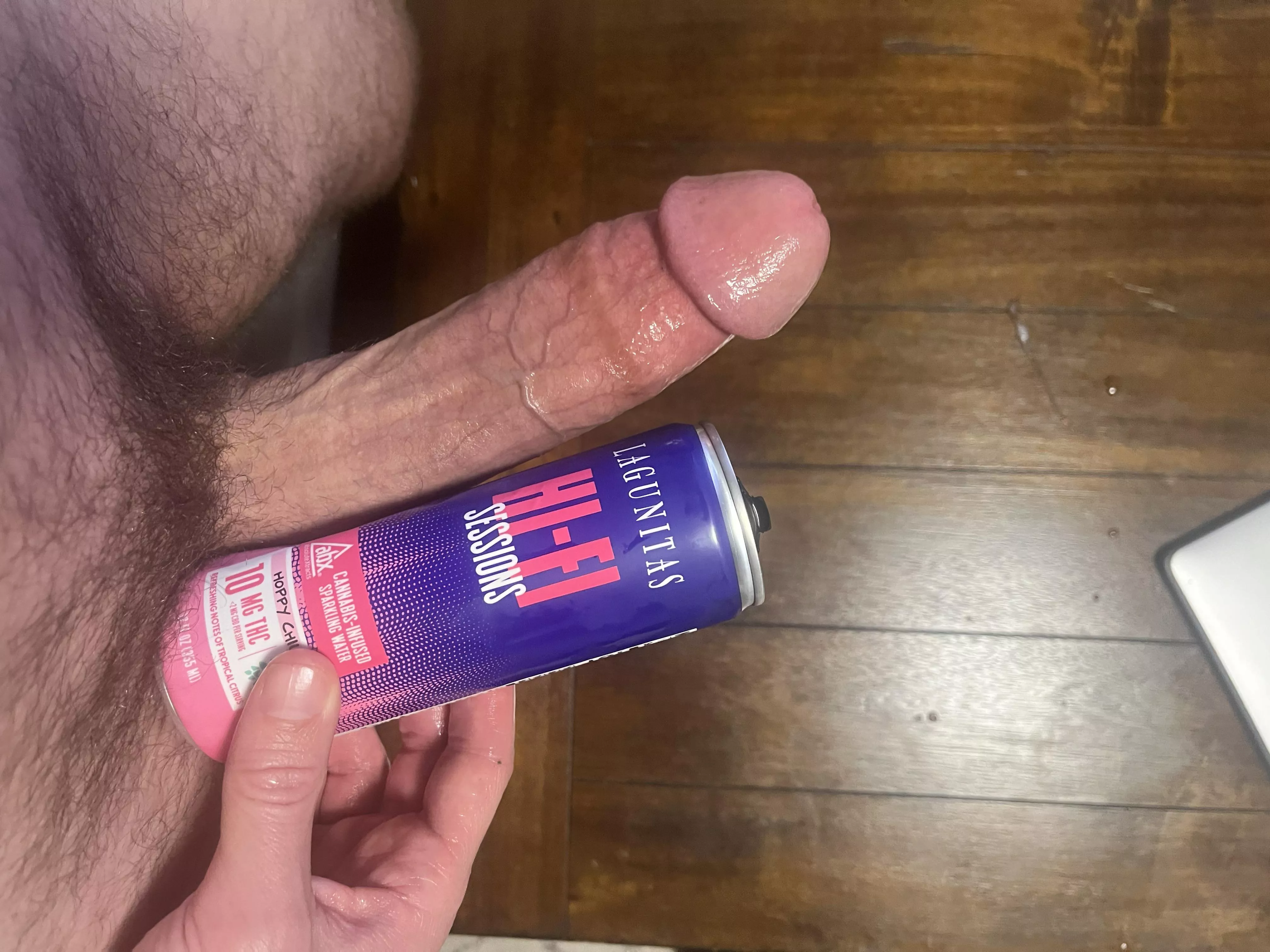 Basically big Red Bull size (355ml/12oz) but gets you high