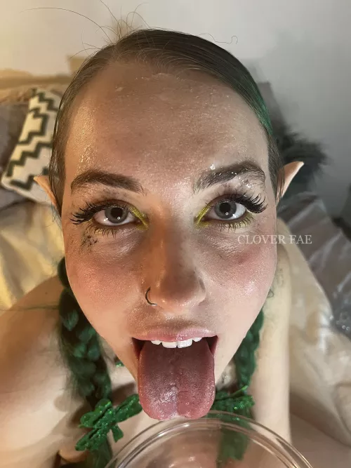 Big forehead means more canvas to get messy with