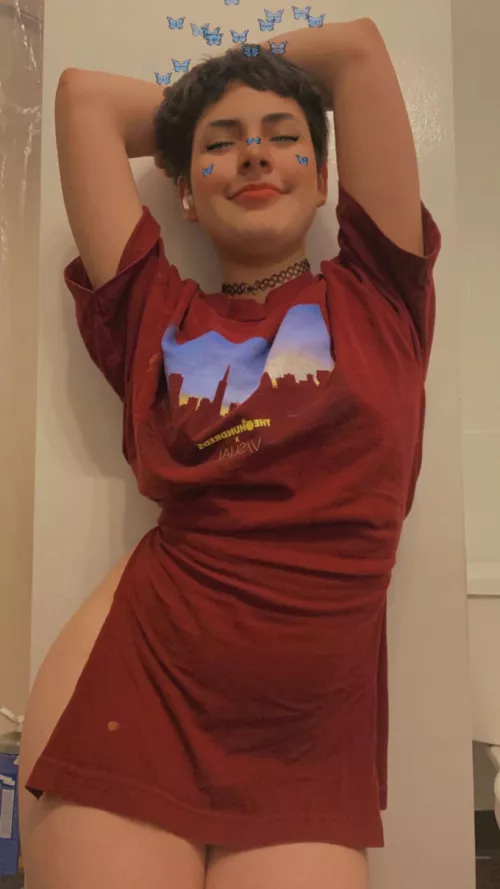 Cut up an old shirt because I’m extra😚