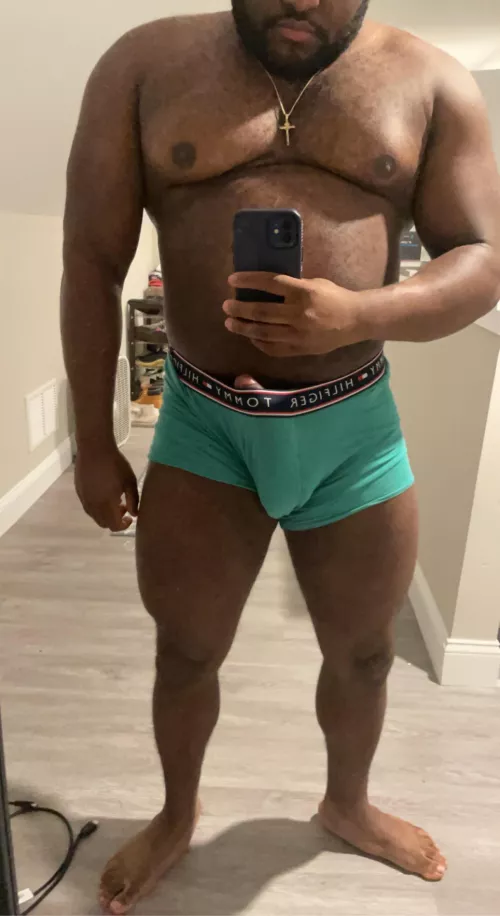 Dad bod signing in! (Sorry, He’s a little shy)