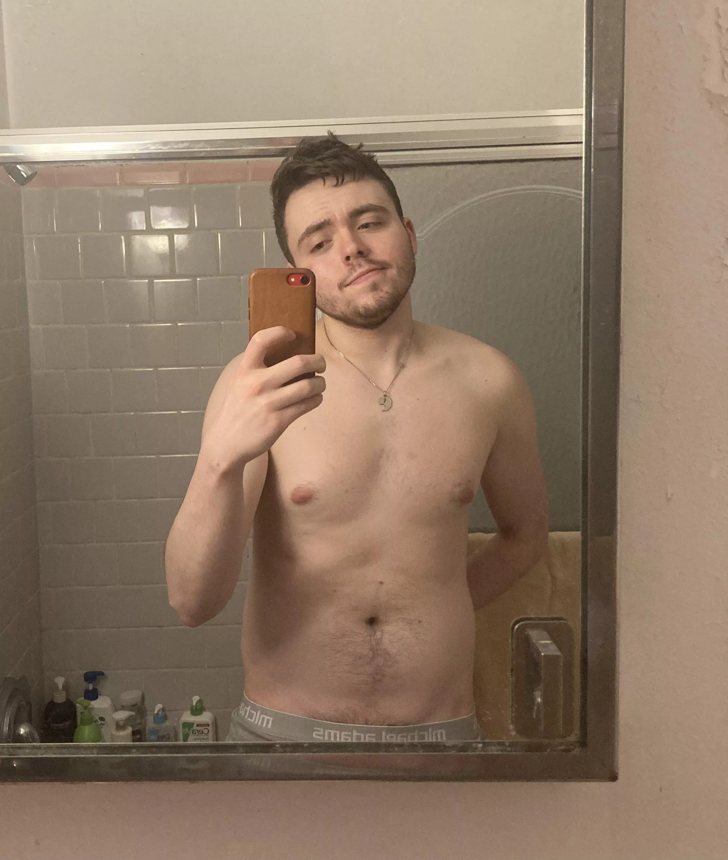 Feeling fresh, been working on my fitness 🤓