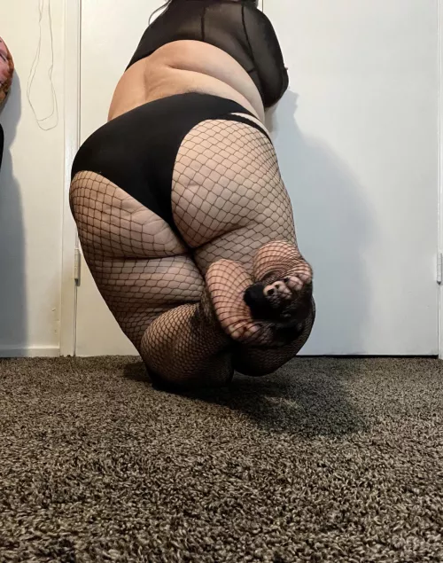 Feet in Fishnets