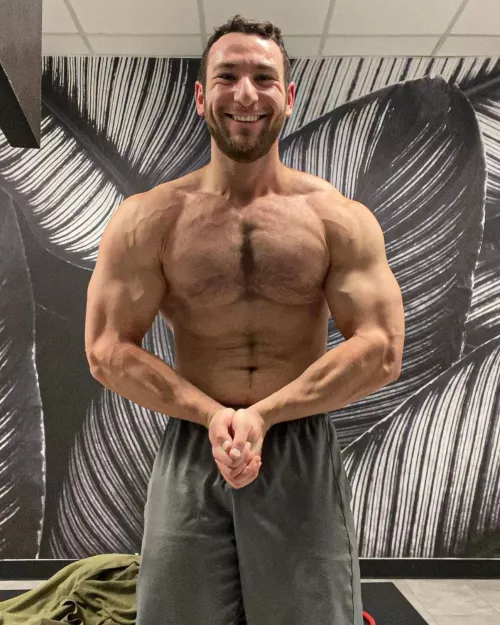 I'm not a leprechaun, but I play one on tv! 🍀