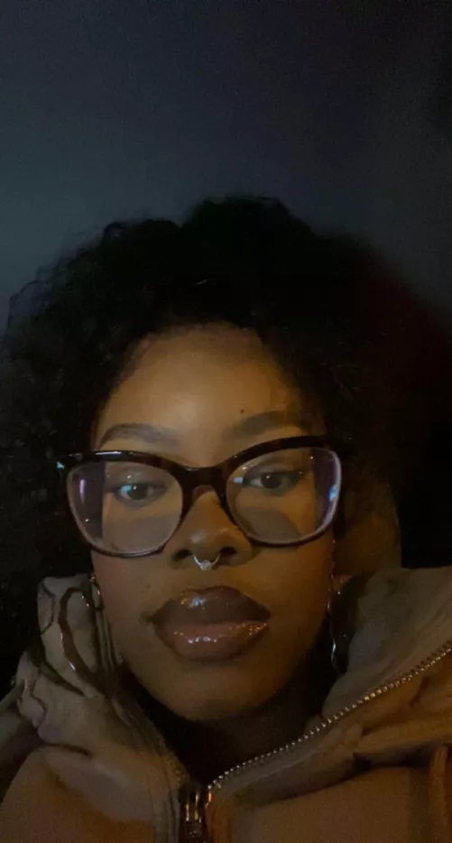 Imagine being the cute pup at the end of my leash looking up to this face 😉