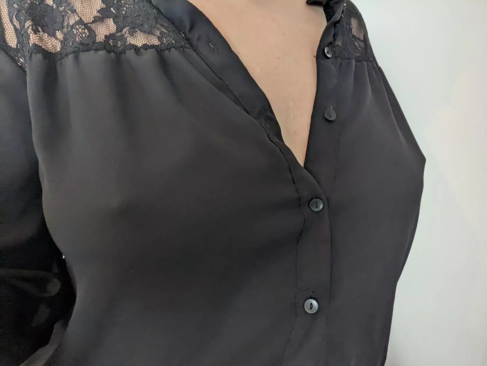 Please tell it's okay for the office 🫢