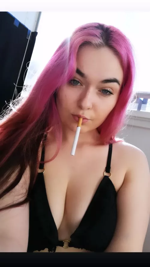 Sexy dangle in a bikini🌷