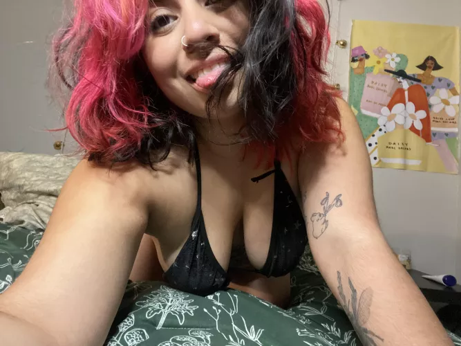 they say I have a pretty smile