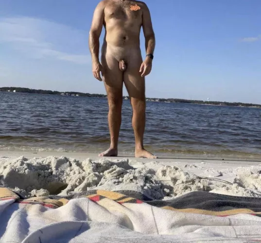 Wake up Navarre it’s beach time